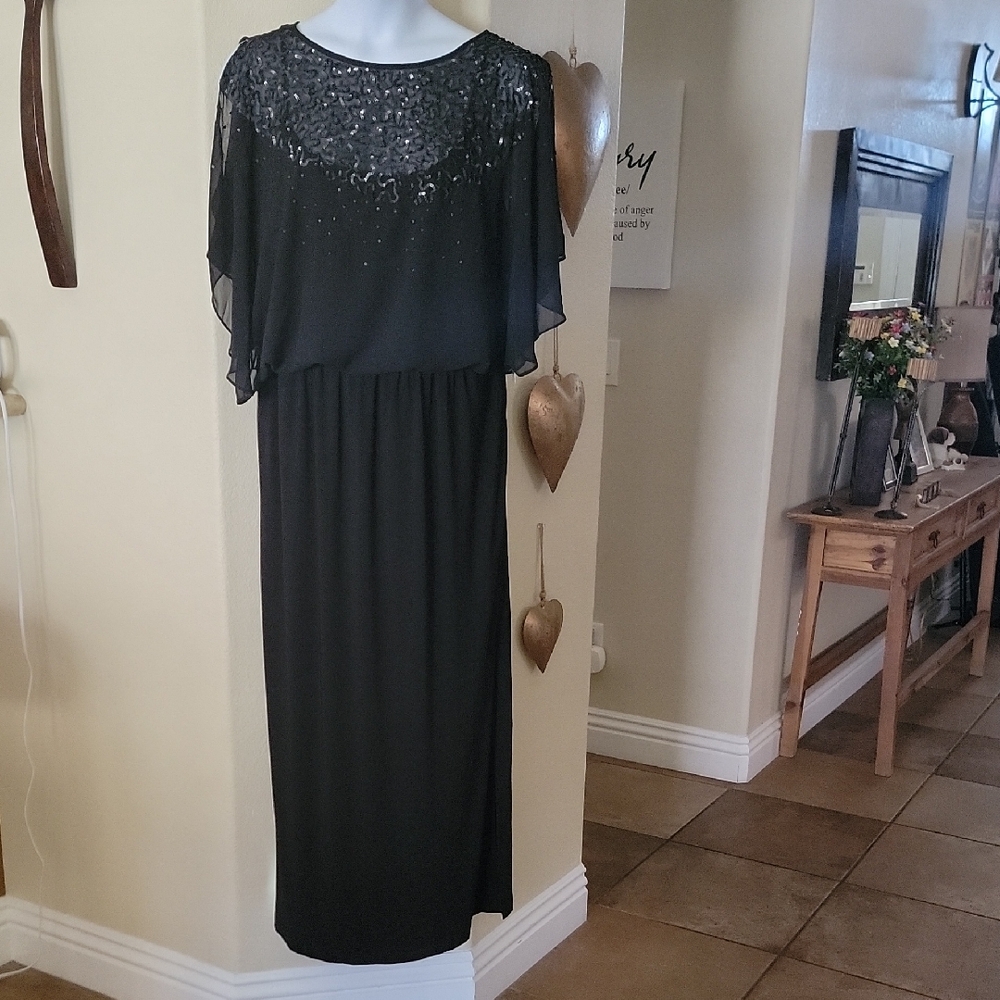 SCARLET Sequined Bodice Chemise Long Dress Slit Side Black Sz 18W NWT